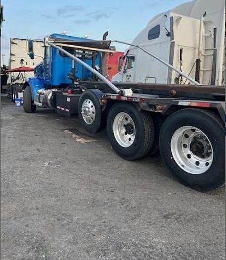 Used 2014 Peterbilt 367