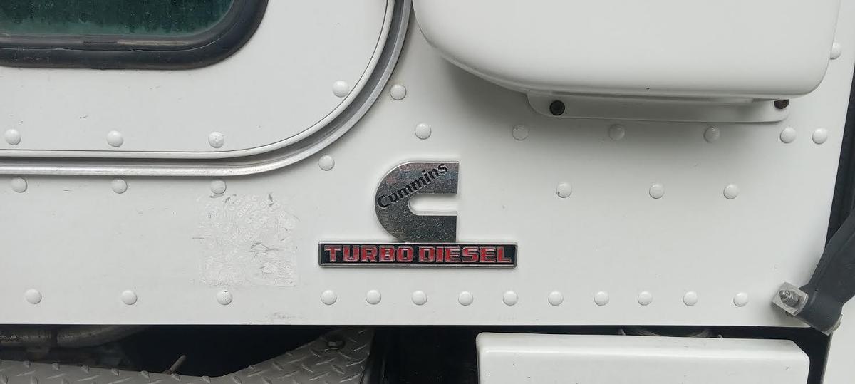 Used 2016 Peterbilt 367 Dump Truck