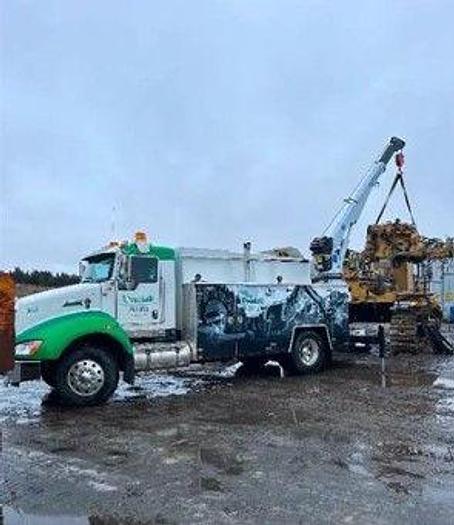 Used 2023 KENWORTH T440