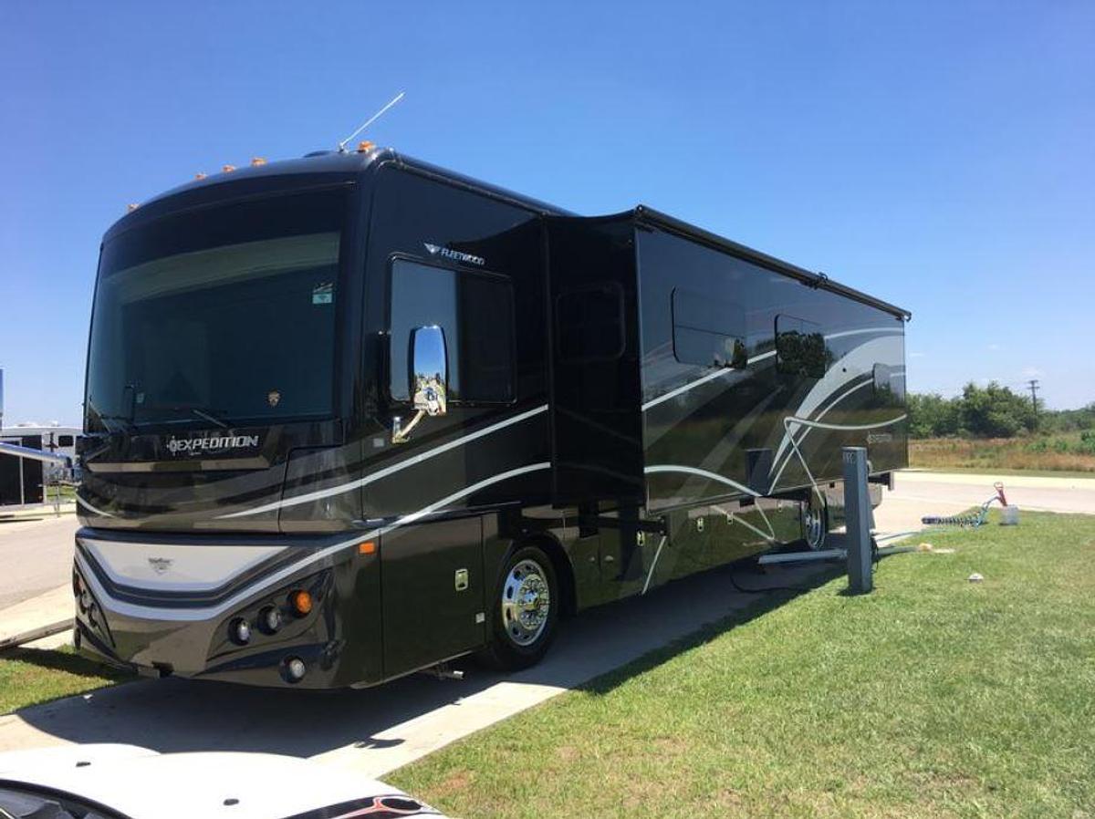 Used 2015 Fleetwood Expedition 38K Class A Motorhome