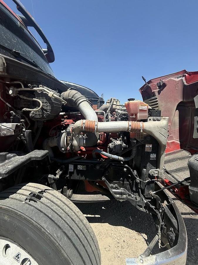 Used 2015 Peterbilt 579