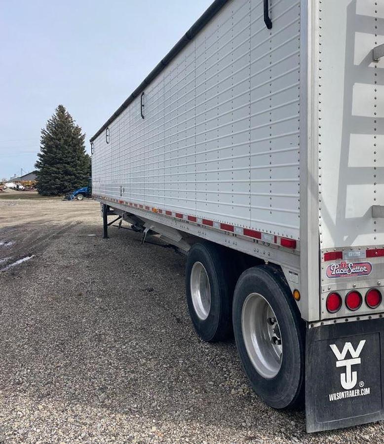 Used 2013 Wilson Grain Trailer