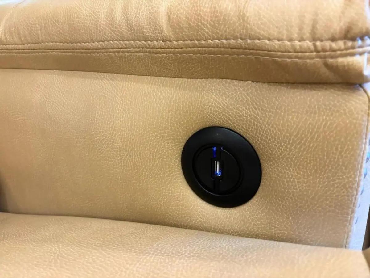 Used 2020 Newmar London Aire 4559