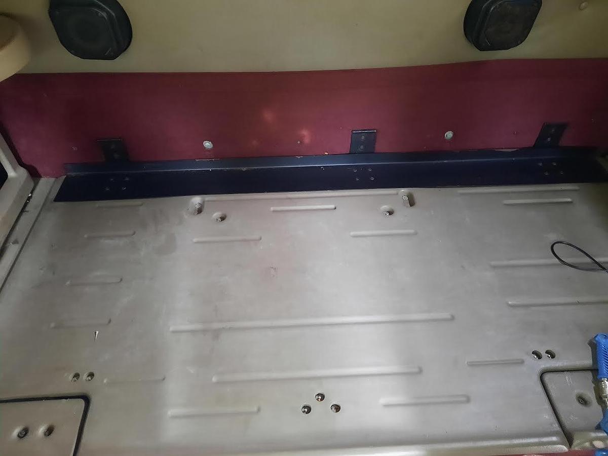 Used 2003 International 9200 I