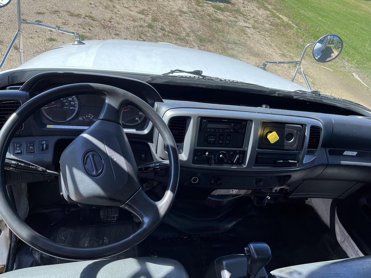 Used 2017 Hino 268 Box Truck