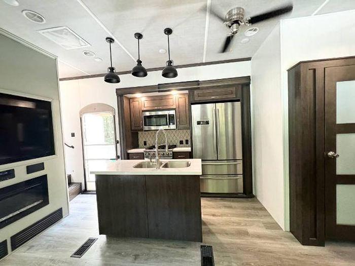 Used 2021 Forest River Cedar Creek 35LFT