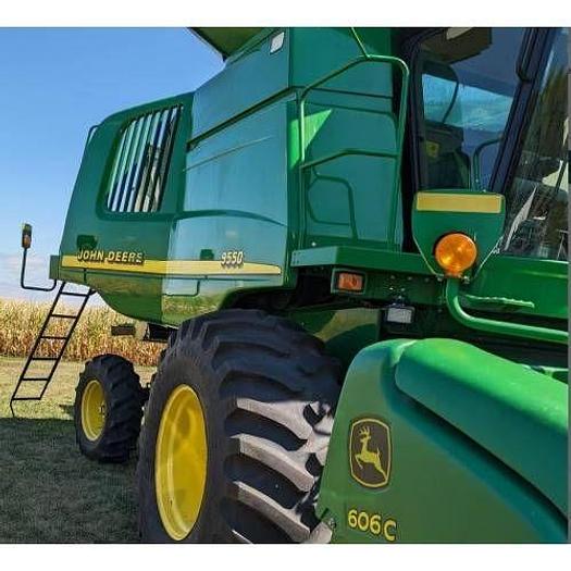 Used 2001 JOHN DEERE 9550