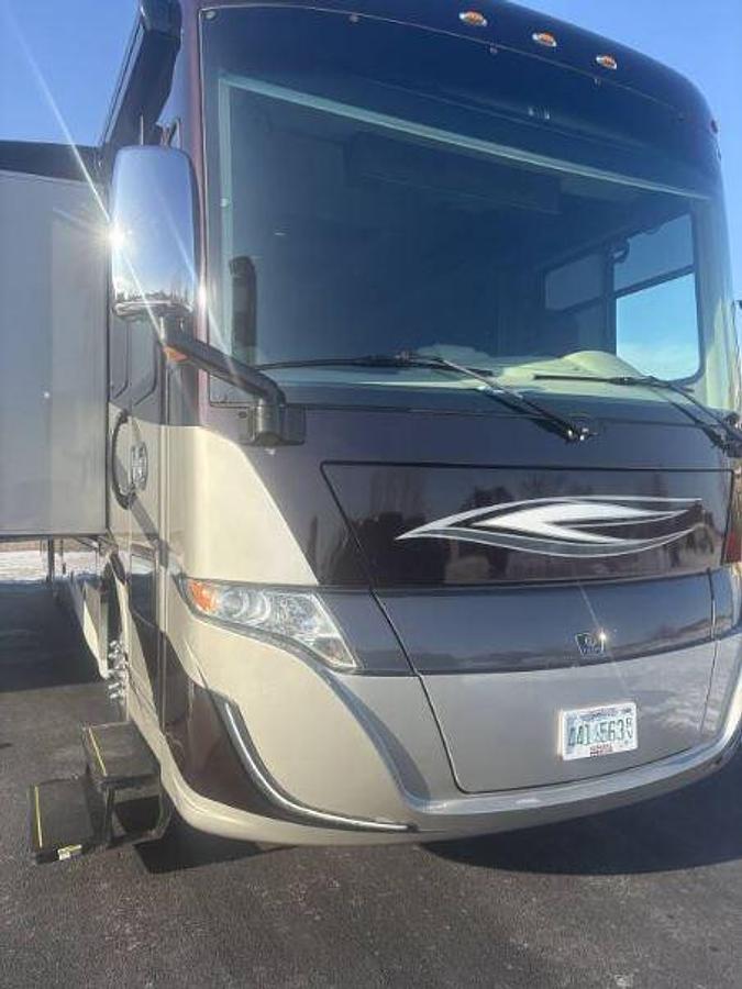 Used 2019 Tiffin Motorhomes Allegro Red 37 BA Class A Motorhome