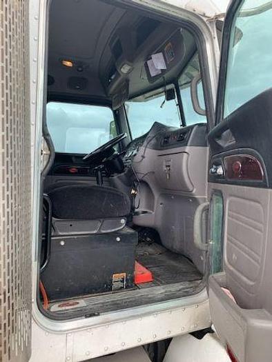 Used 2014 Peterbilt 384