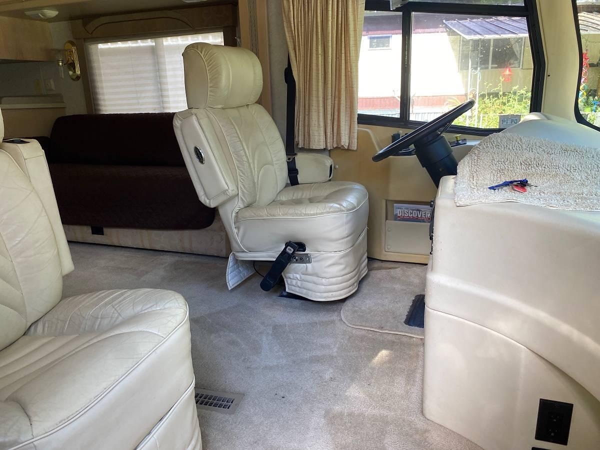 Used 1999 Holiday Rambler Endeavor Class A Motorhome