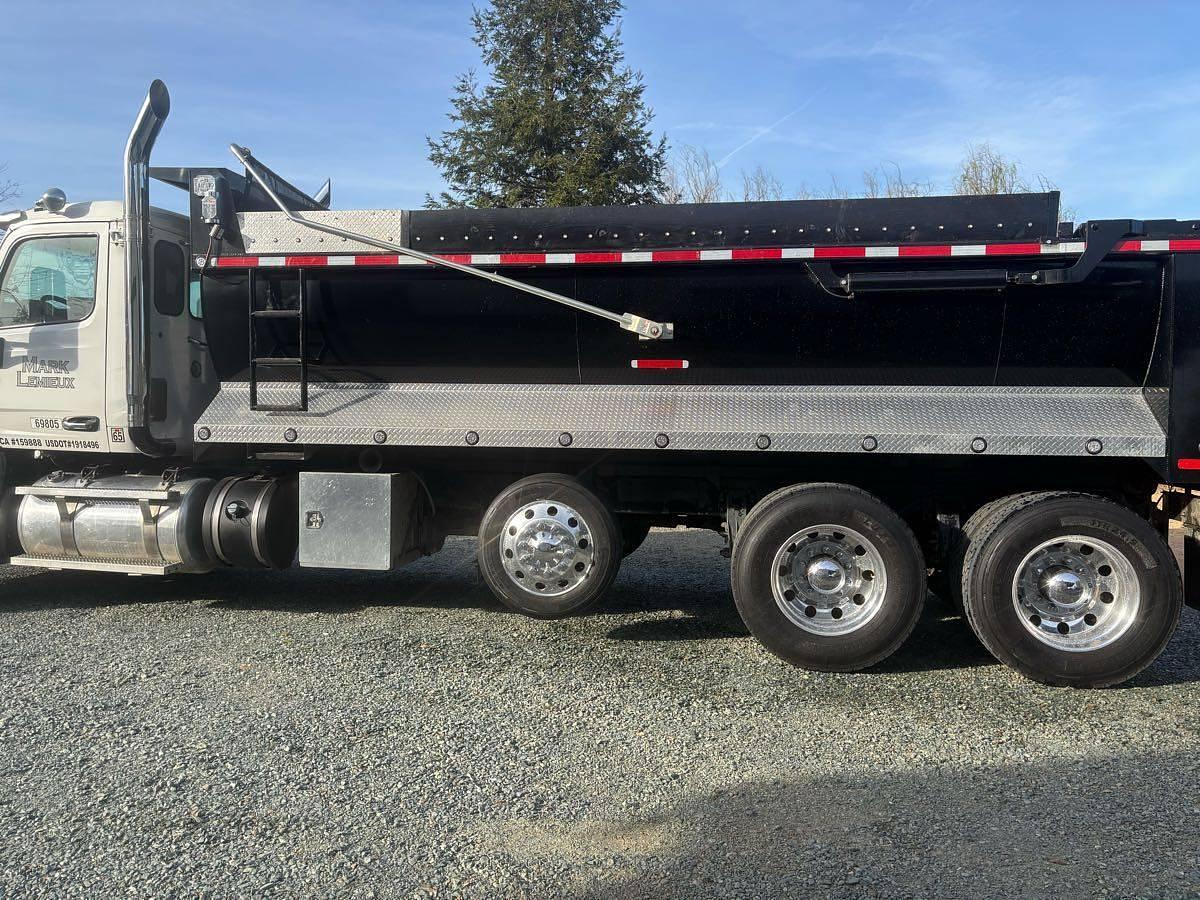 Used 2018 Peterbilt 579 Four Axle Dump Truck
