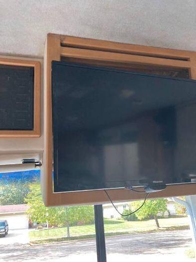 Used 2001 Fleetwood Expedition