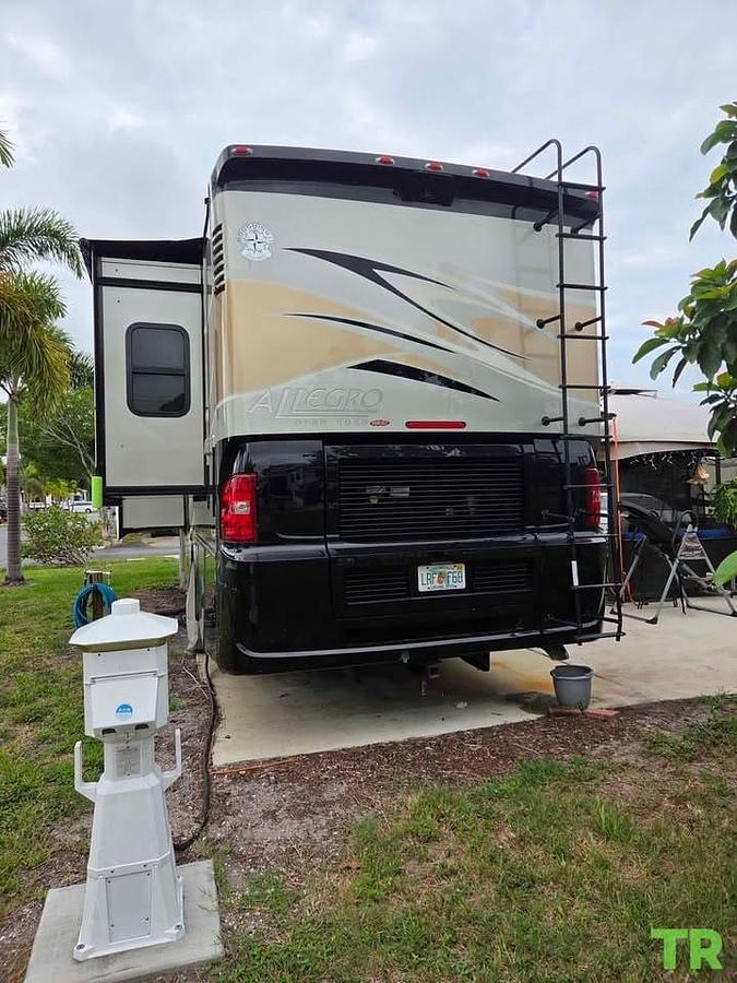 Used 2013 Tiffin Allegro Open Road 33AA Class A Motorhome