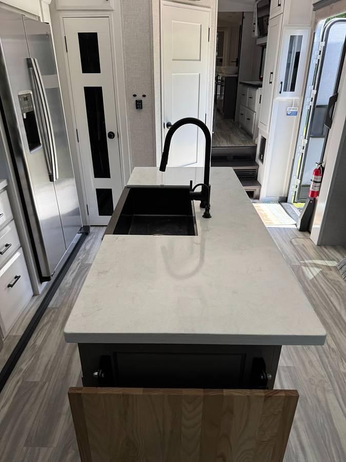 Used 2024 Jayco Pinnacle 38FLS Fifth Wheel