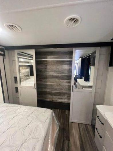 Used 2024 Heartland Cyclone 4006