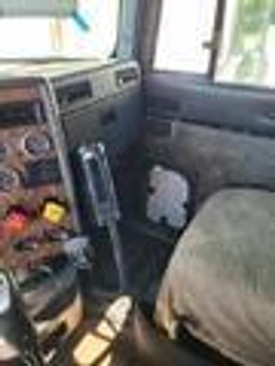 Used 1998 INTERNATIONAL 9300