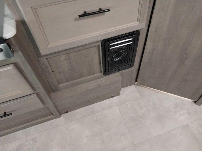 Used 2022 Coachmen Freelander 22XG