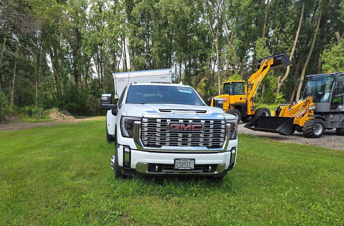 Used 2024 GMC Sierra 3500HD Denali With Trailer