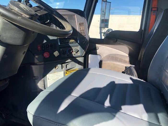 Used 2012 MACK GRANITE Roll Off