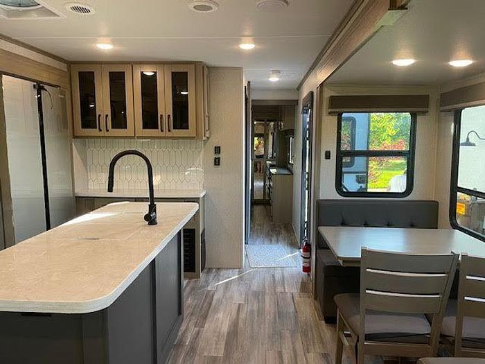 Used 2023 Grand Design Reflection