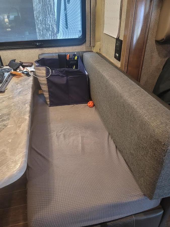 Used 2020 Thor Motor Coach Miramar 37.1 Class A Motorhome