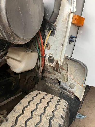 Used 1998 INTERNATIONAL Dump Truck