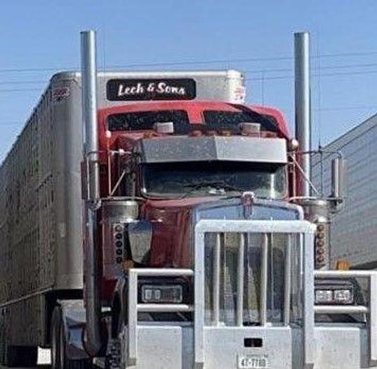 Used 2006 KENWORTH W900L