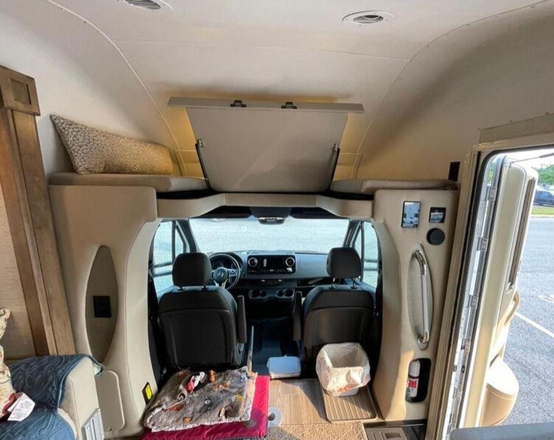 Used 2022 Tiffin Motorhomes Wayfarer 25RW Class C Motorhome