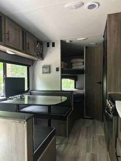 Used 2022 Heartland Pioneer BH250