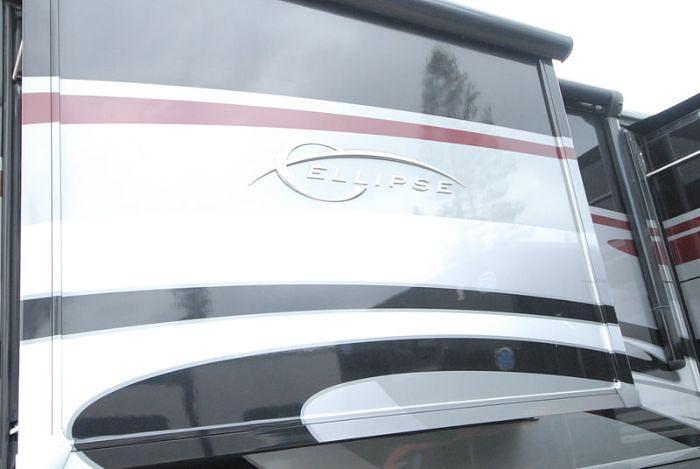 Used 2015 Winnebago Ellipse 42QD