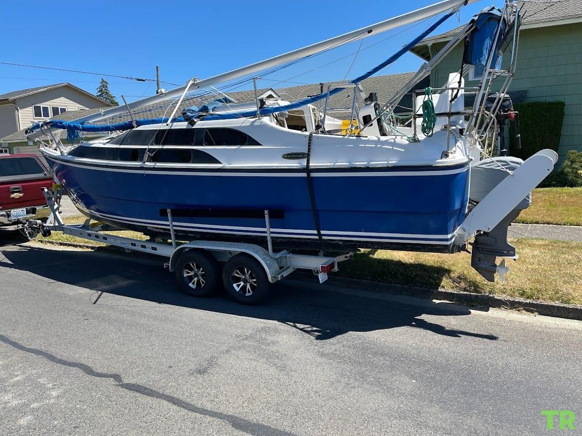 Used 2010 MacGregor 26M Trailerable Sailboat