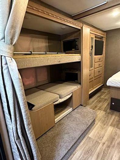 Used 2018 Thor Chateau