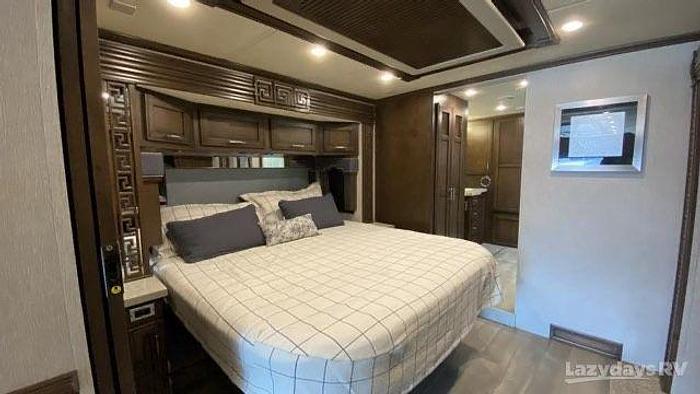 Used 2021 Newmar Ventana 4369