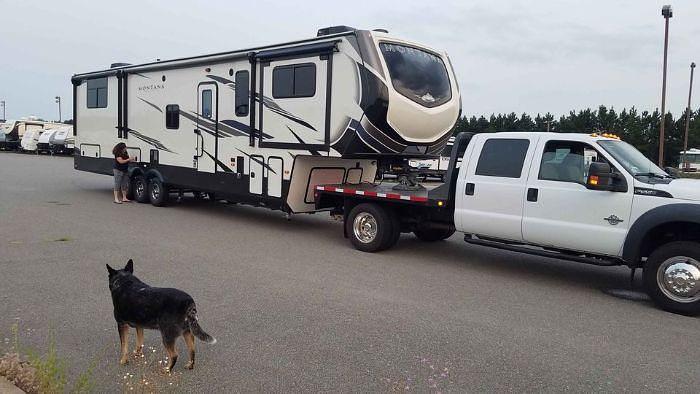 Used 2021 Keystone Montana 383TH