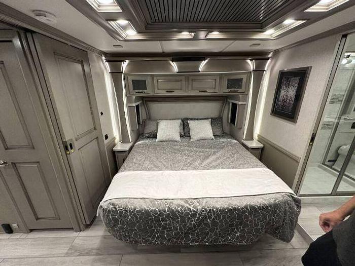 Used 2023 Newmar Dutch Star 4369