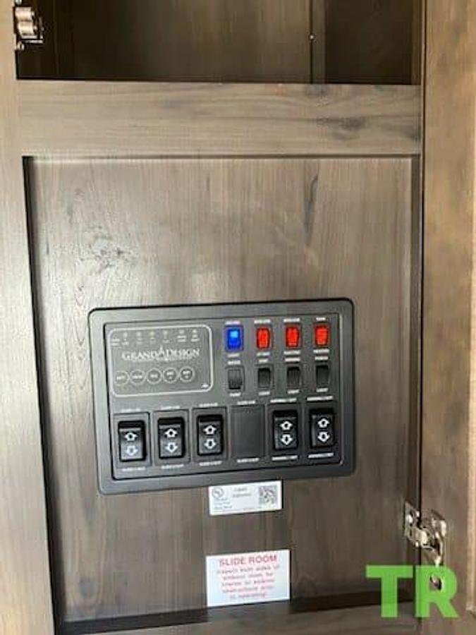 Used 2021 Grand Design Reflection 337RLS Fifth Wheel