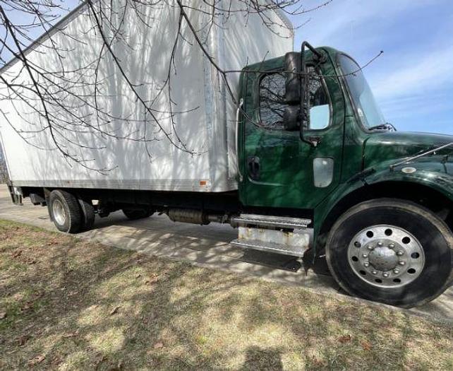 Used 2017 Freightliner BUSINESS CLASS M2 106