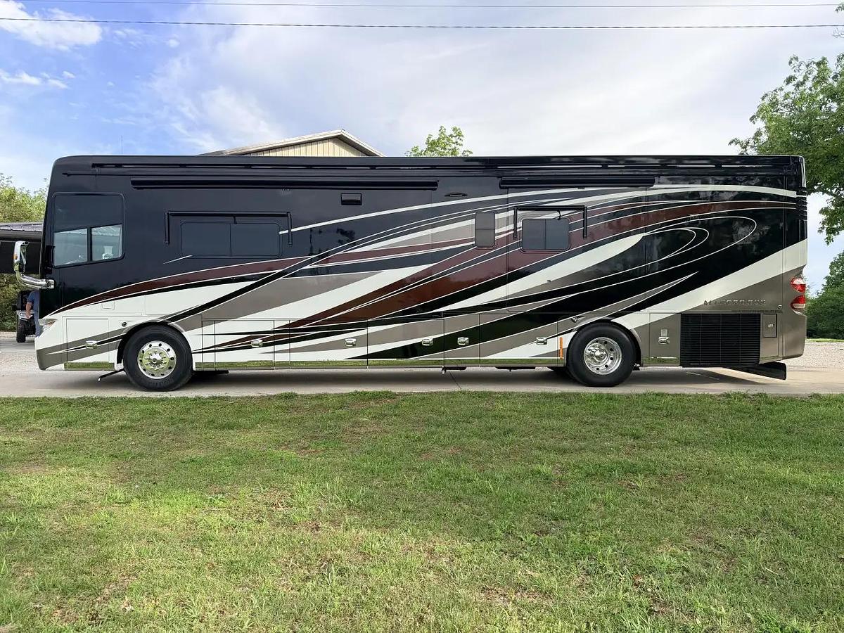 Used 2017 Tiffin Motorhomes Allegro Bus 40SP