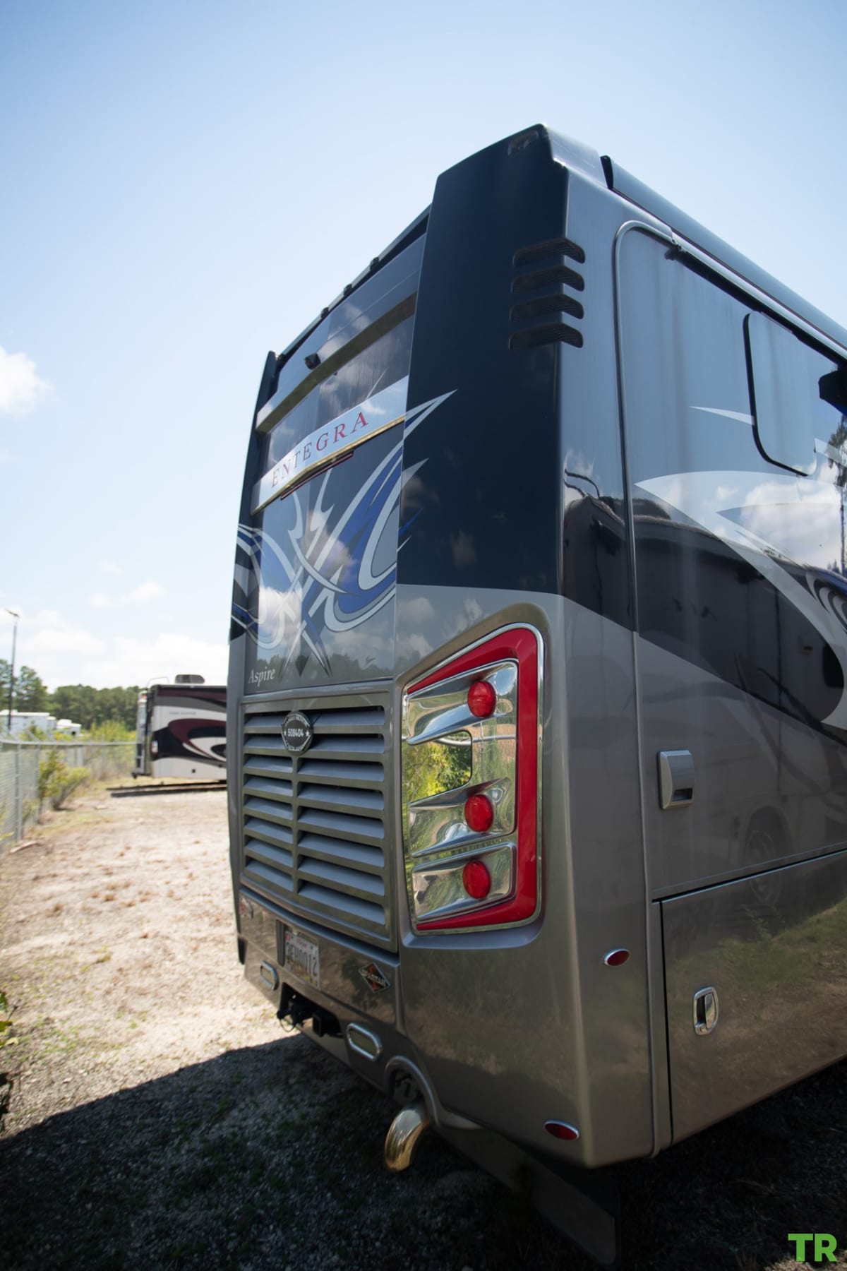 Used 2020 Entegra Aspire 44R | 450 HP Cummins Diesel | Bath & Half | Luxury Coach | Only 16,000 Miles