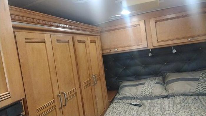 Used 2016 Itasca Cambria 27K