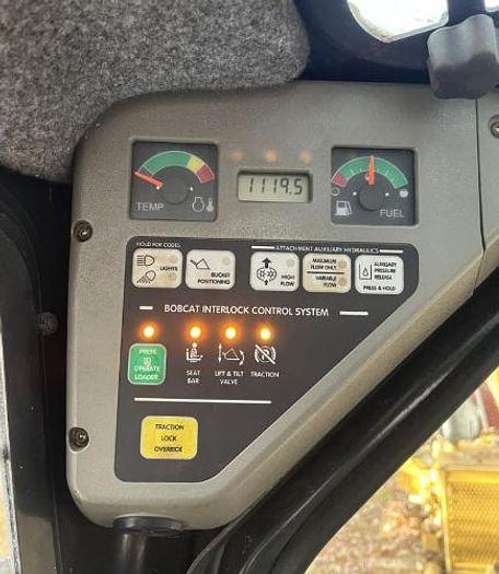 Used 2002 BOBCAT A300