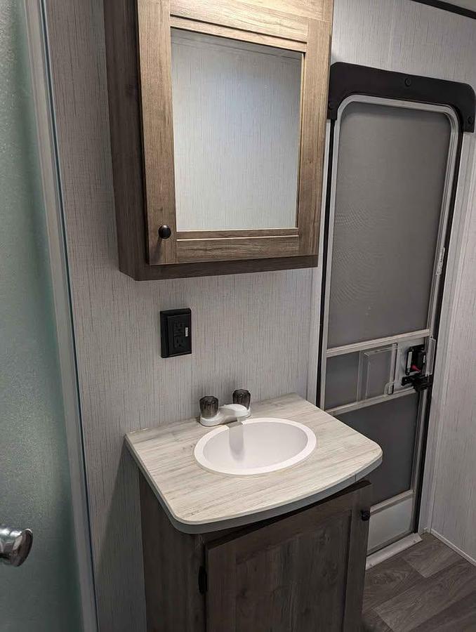 Used 2021 Heartland Pioneer DS320