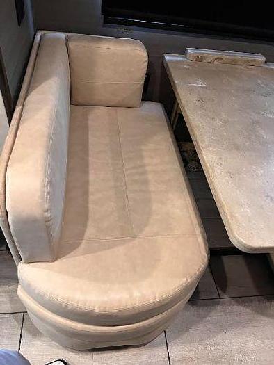 Used 2020 Tiffin Allegro RED 33AL