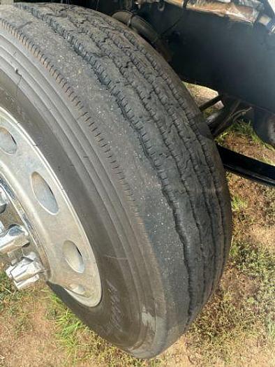 Used 2000 Peterbilt 330 Business Class Custom Schwalb Stretch Hauler