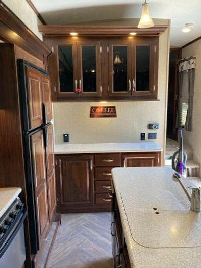 Used 2015 Keystone Montana Mountaineer