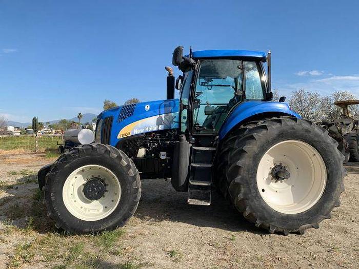 Used 2011 NEW HOLLAND T8030