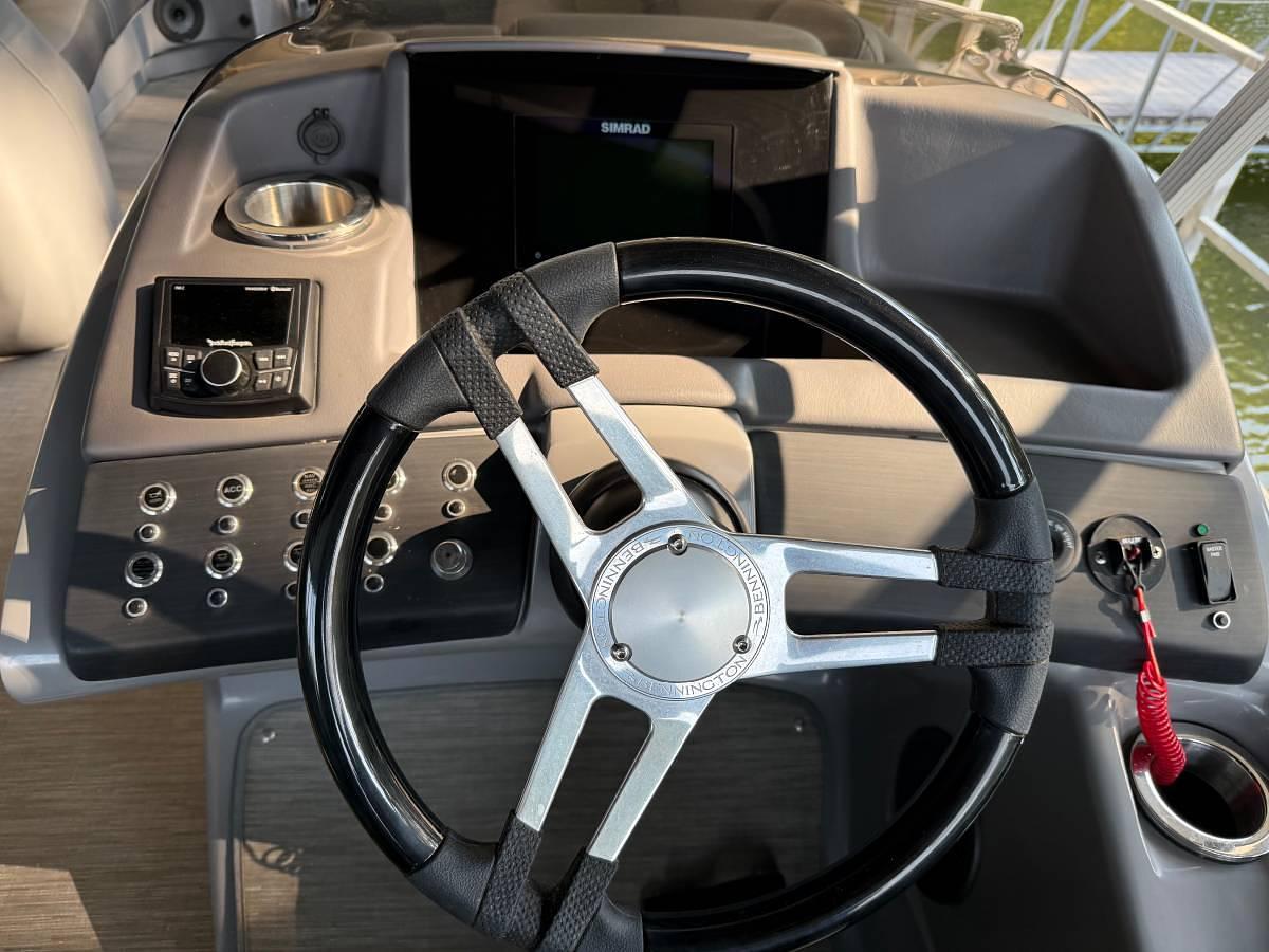 Used 2023 Bennington Tritoon Pontoon Boat