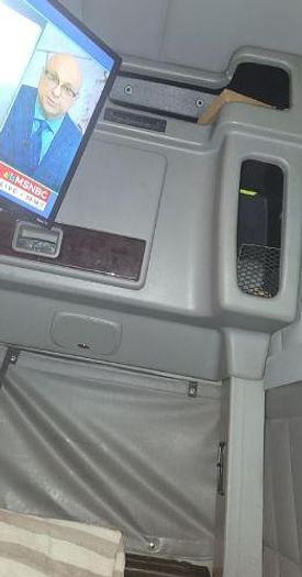 Used 2018 Peterbilt 389