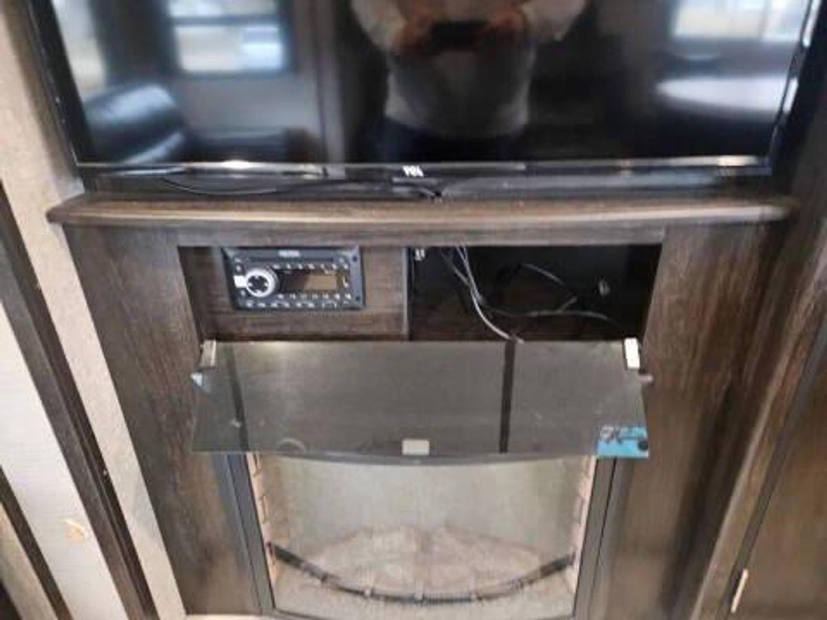 Used 2020 Grand Design Imagine Series 2970RL Travel Trailer