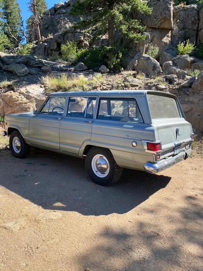 Used 1969 Jeep Wagoneer 4X4